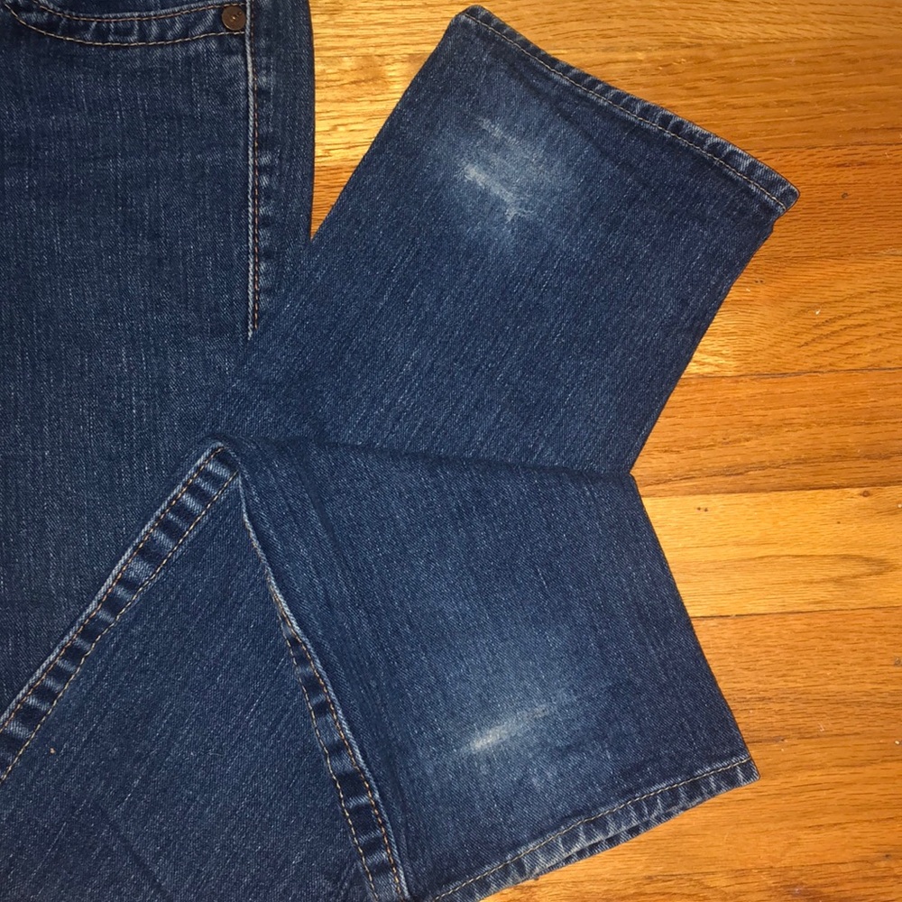 True Religion Jeans. Size 28 - Picture 4 of 6